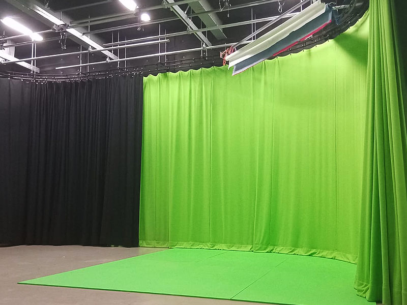 green-screen-studio Green Screen Studio